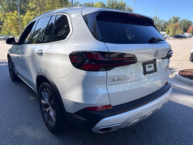 Certified 2024 BMW X5 xDrive40i w/ Premium Package AWD/4WD image 15