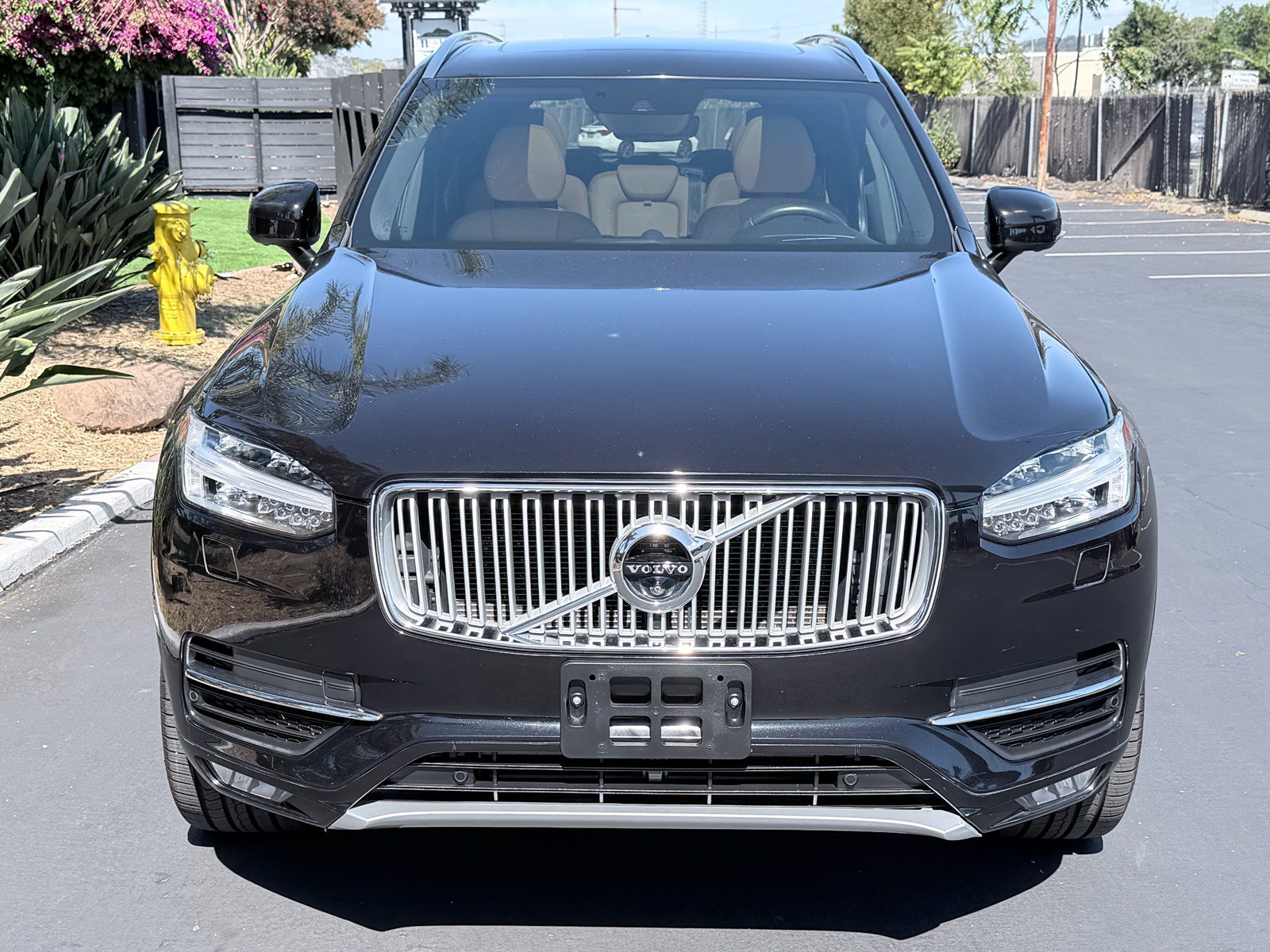 Used 2018 Volvo XC90 T6 Inscription w/ Convenience Package AWD/4WD image 4