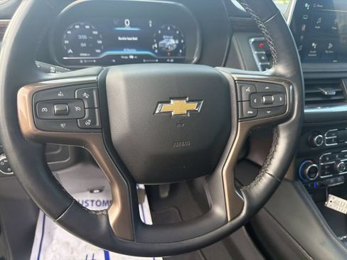 Used 2024 Chevrolet Tahoe High Country AWD/4WD image 11