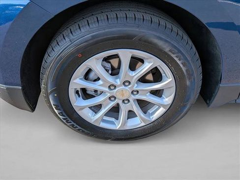Used 2021 Chevrolet Equinox LT FWD image 20