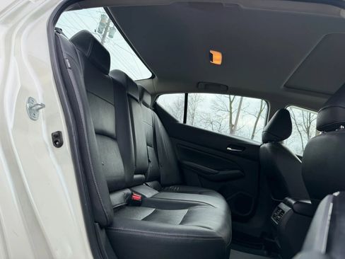 Used 2020 Nissan Altima 2.5 SL image 12