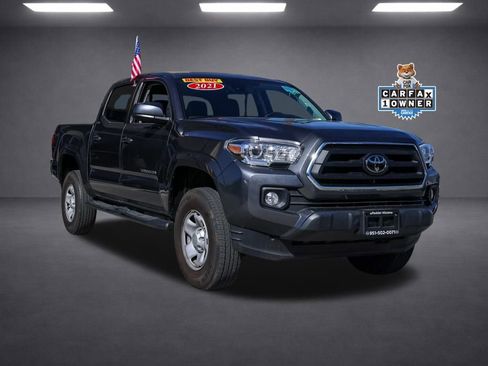 Used 2021 Toyota Tacoma SR5 image 2