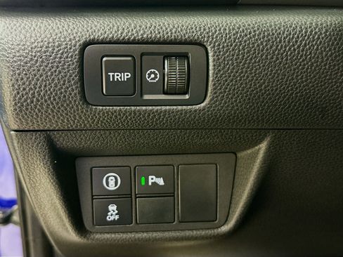 Used 2019 Honda Accord Sport image 9