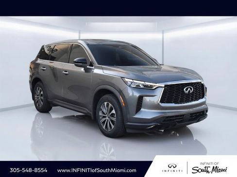 Used 2023 INFINITI QX60 Pure AWD/4WD image 3
