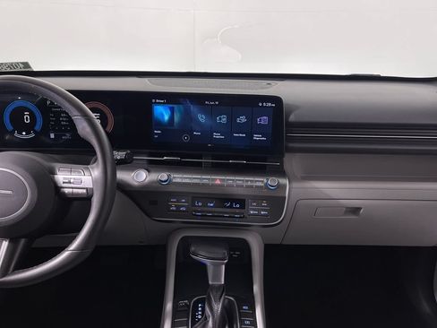 Certified 2025 Hyundai Kona SEL FWD image 16