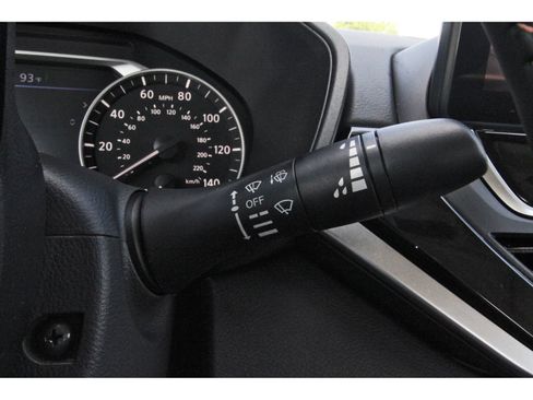 Certified 2025 Nissan Altima 2.5 SR w/ SR Premium Package FWD image 22