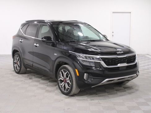 Used 2022 Kia Seltos SX w/ Sunroof Package image 1