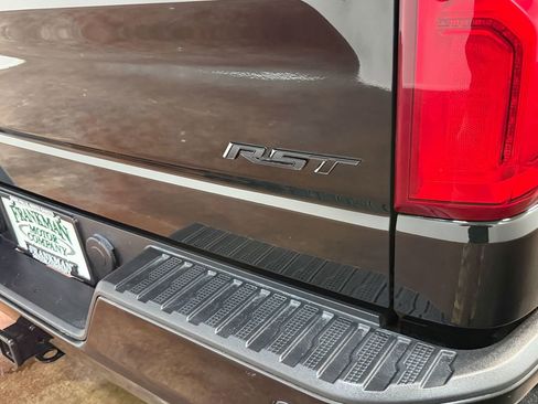 Used 2024 Chevrolet Silverado 1500 RST w/ Z71 Off-Road Package AWD/4WD image 53