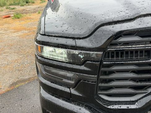 New 2026 RAM 2500 Big Horn AWD/4WD image 5