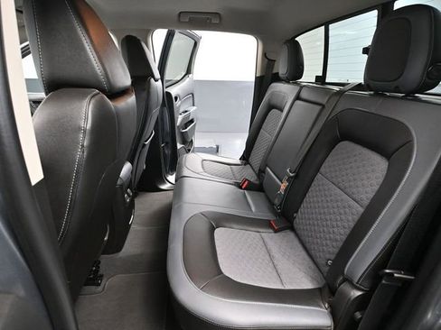 Used 2019 Chevrolet Colorado Z71 image 37