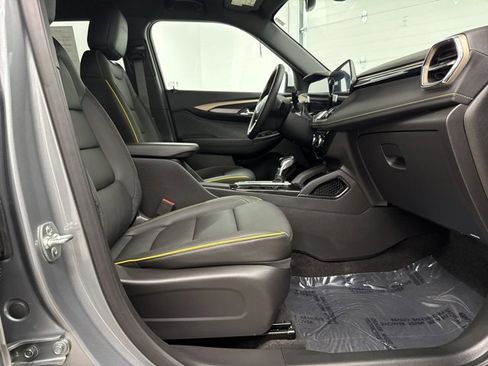 Used 2025 Chevrolet TrailBlazer ACTIV w/ Convenience Package image 24