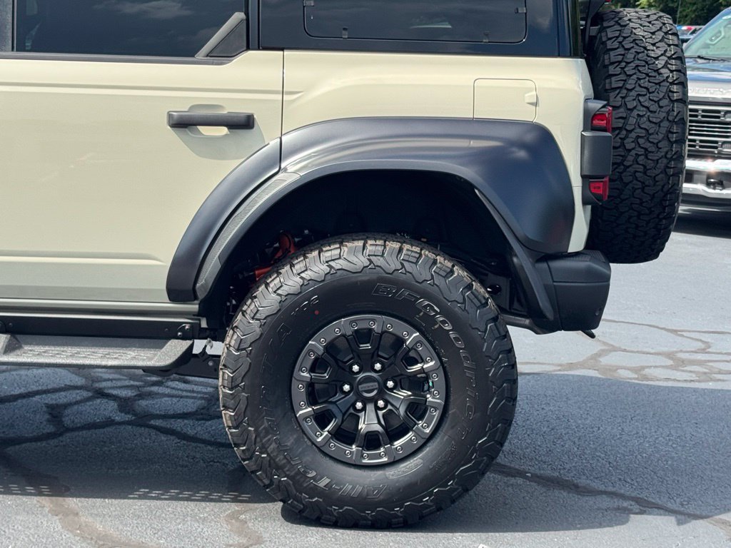 Used 2025 Ford Bronco Raptor AWD/4WD image 40