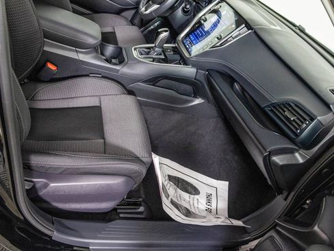 Used 2025 Subaru Outback Premium w/ Popular Package #1A image 37