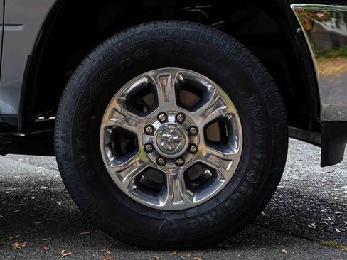 Used 2024 RAM 2500 Big Horn image 26