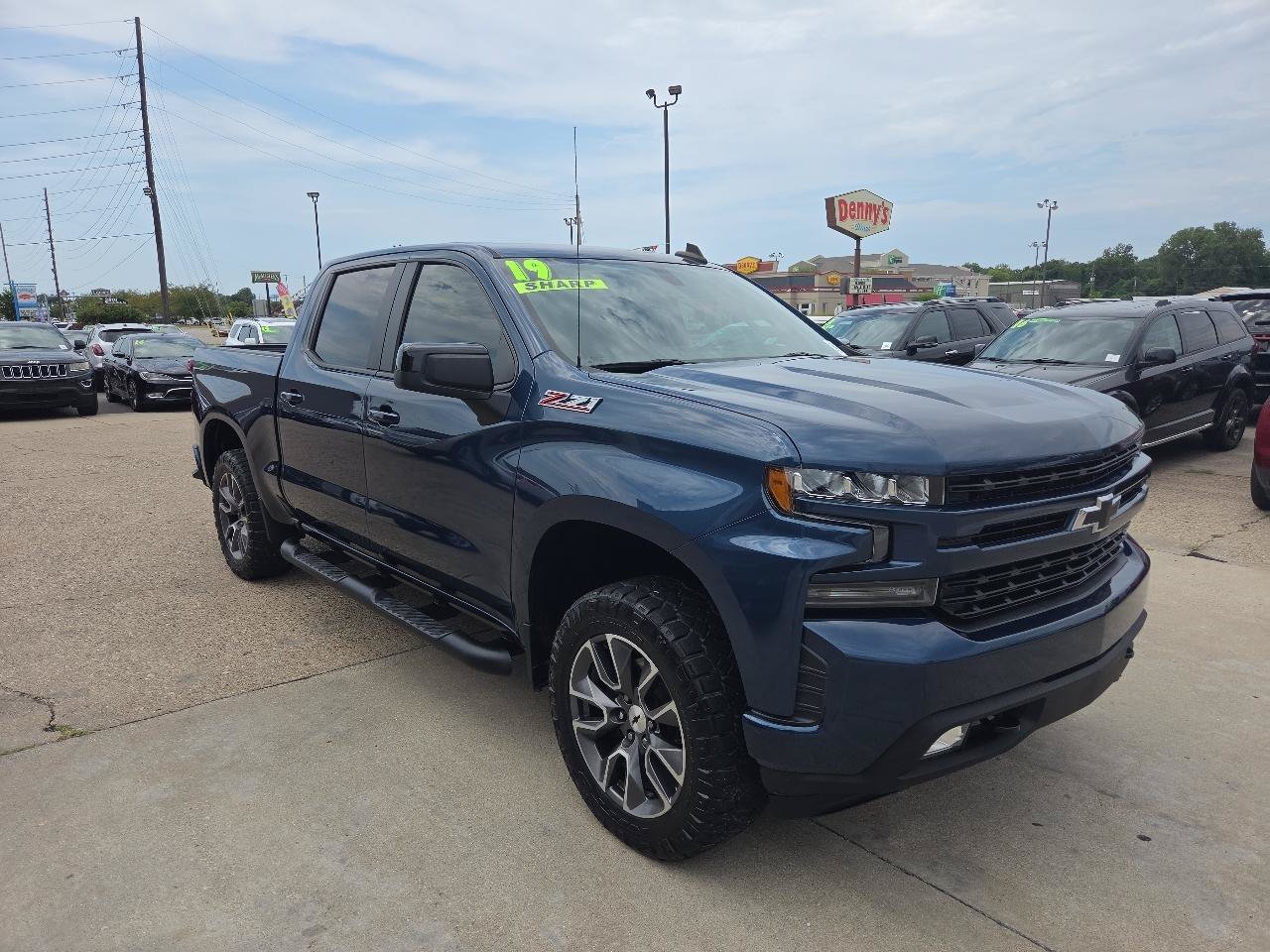Used 2019 Chevrolet Silverado 1500 RST w/ All-Star Edition AWD/4WD image 4