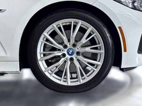 Used 2023 BMW 330e w/ Premium Package RWD image 12