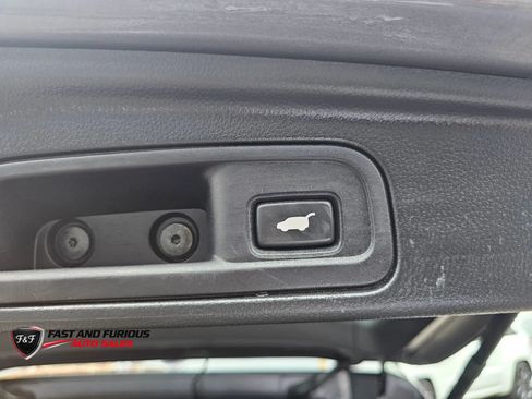 Used 2022 Honda Pilot Touring image 34