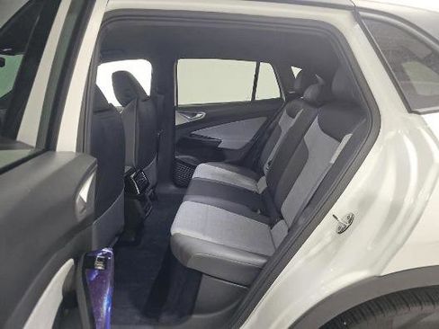Used 2024 Volkswagen ID.4 2WD image 12