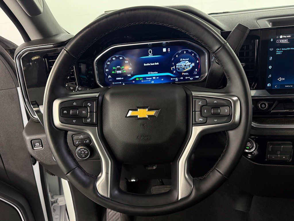 Used 2026 Chevrolet Silverado 2500 LT AWD/4WD image 16