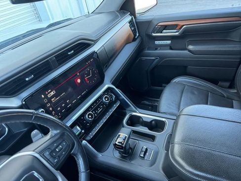 Certified 2023 GMC Sierra 1500 Denali image 12
