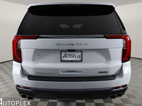 Used 2026 GMC Yukon Denali Ultimate image 6