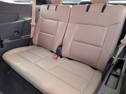 Used 2021 Ford Explorer Limited w/ Equipment Group 301A image 14