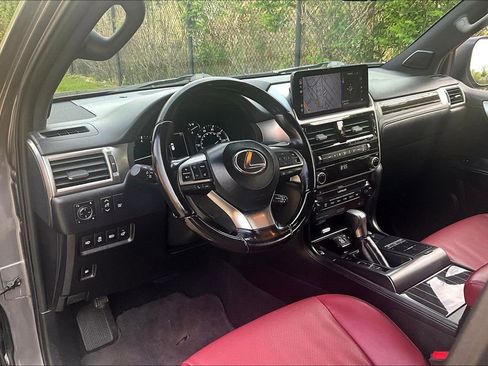 Used 2023 Lexus GX 460 Premium w/ Premium Plus Package AWD/4WD image 19