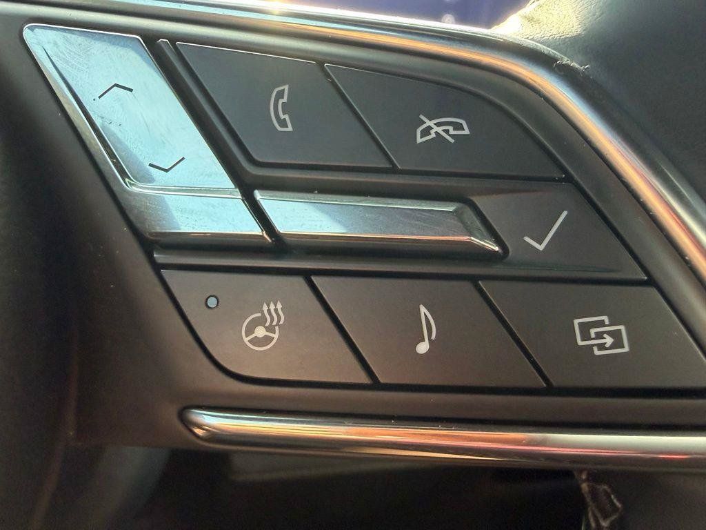 Used 2025 Buick Enclave Sport Touring FWD image 16