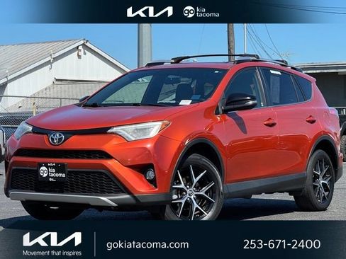 Used 2016 Toyota RAV4 SE AWD/4WD image 1