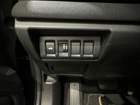 Used 2025 Subaru Legacy Premium AWD/4WD image 15