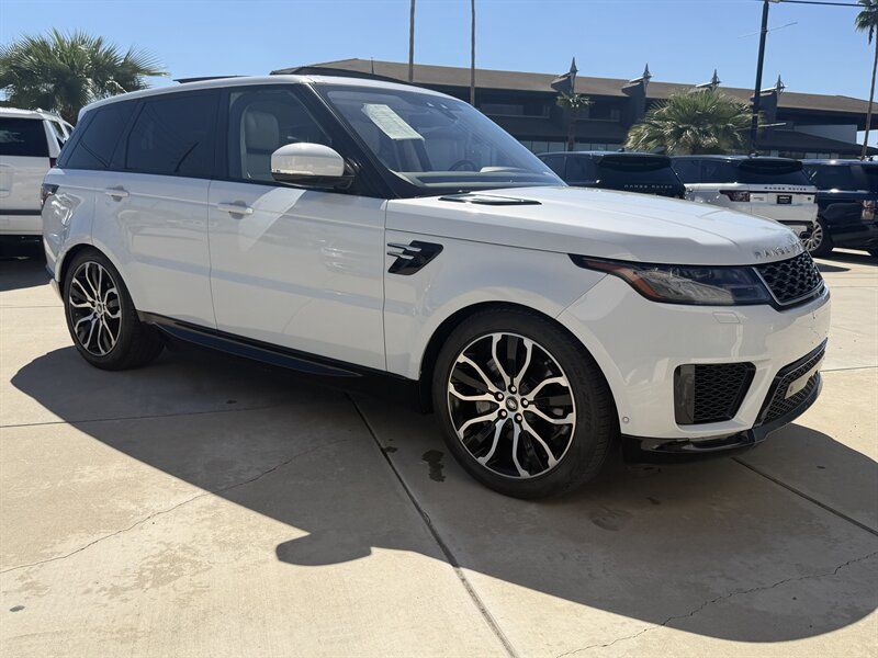 Used 2020 Land Rover Range Rover Sport HSE AWD/4WD image 6
