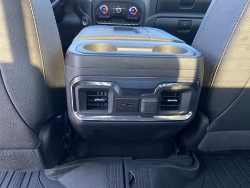 Used 2022 GMC Sierra 1500 Denali w/ Driver Alert Package II AWD/4WD image 53