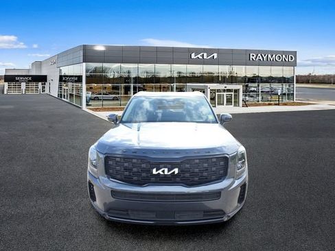 Used 2022 Kia Telluride EX w/ EX Premium Package AWD/4WD image 9
