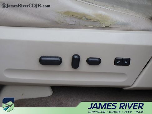 Used 2010 Ford Expedition EL Limited AWD/4WD image 25