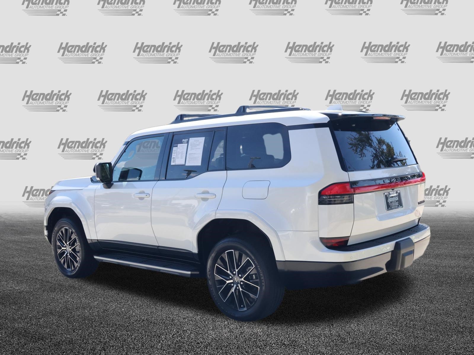Certified 2024 Lexus GX 550 w/ Cold Area Package AWD/4WD image 7