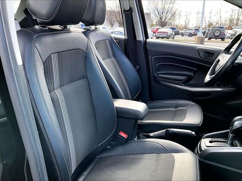 Used 2020 Ford EcoSport SES image 9