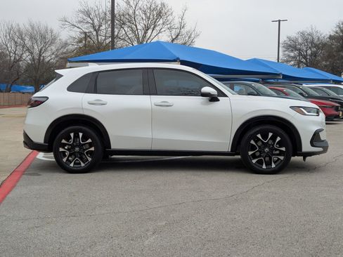 Used 2026 Honda HR-V EX-L image 3