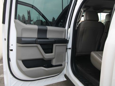 Used 2019 Ford F250 XL w/ Power Equipment Group image 11