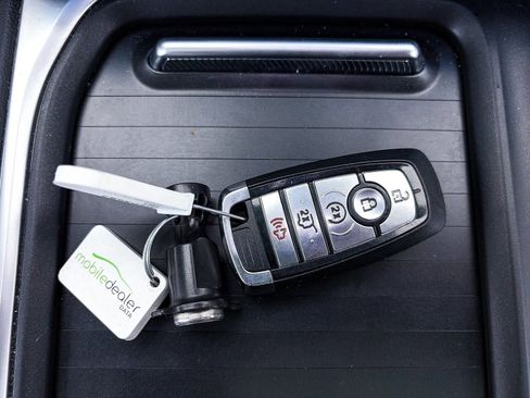 Used 2025 Ford Expedition Max Platinum image 44