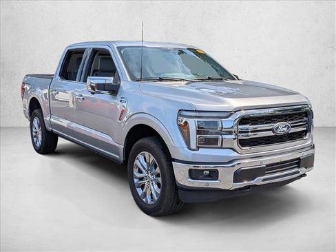 Used 2025 Ford F150 Lariat w/ Equipment Group 501A Mid AWD/4WD image 4