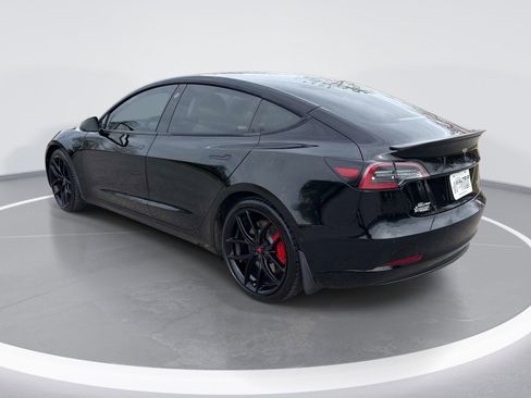Used 2022 Tesla Model 3 Performance image 6