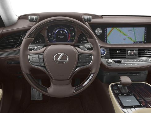 Used 2018 Lexus LS 500h w/ Luxury Package RWD image 5