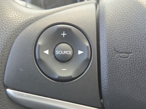 Used 2015 Honda Fit LX image 22