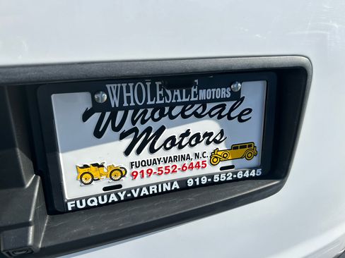 Used 2024 Chevrolet Express 2500 w/ Driver Convenience Package image 29