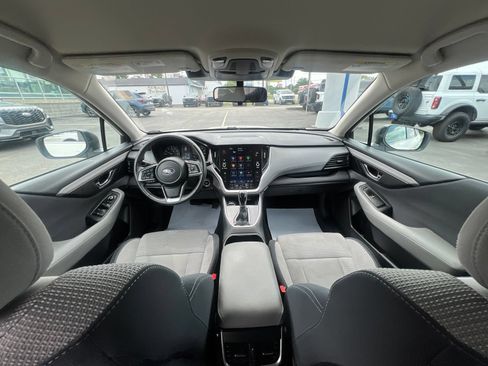 Used 2023 Subaru Outback Premium AWD/4WD image 41