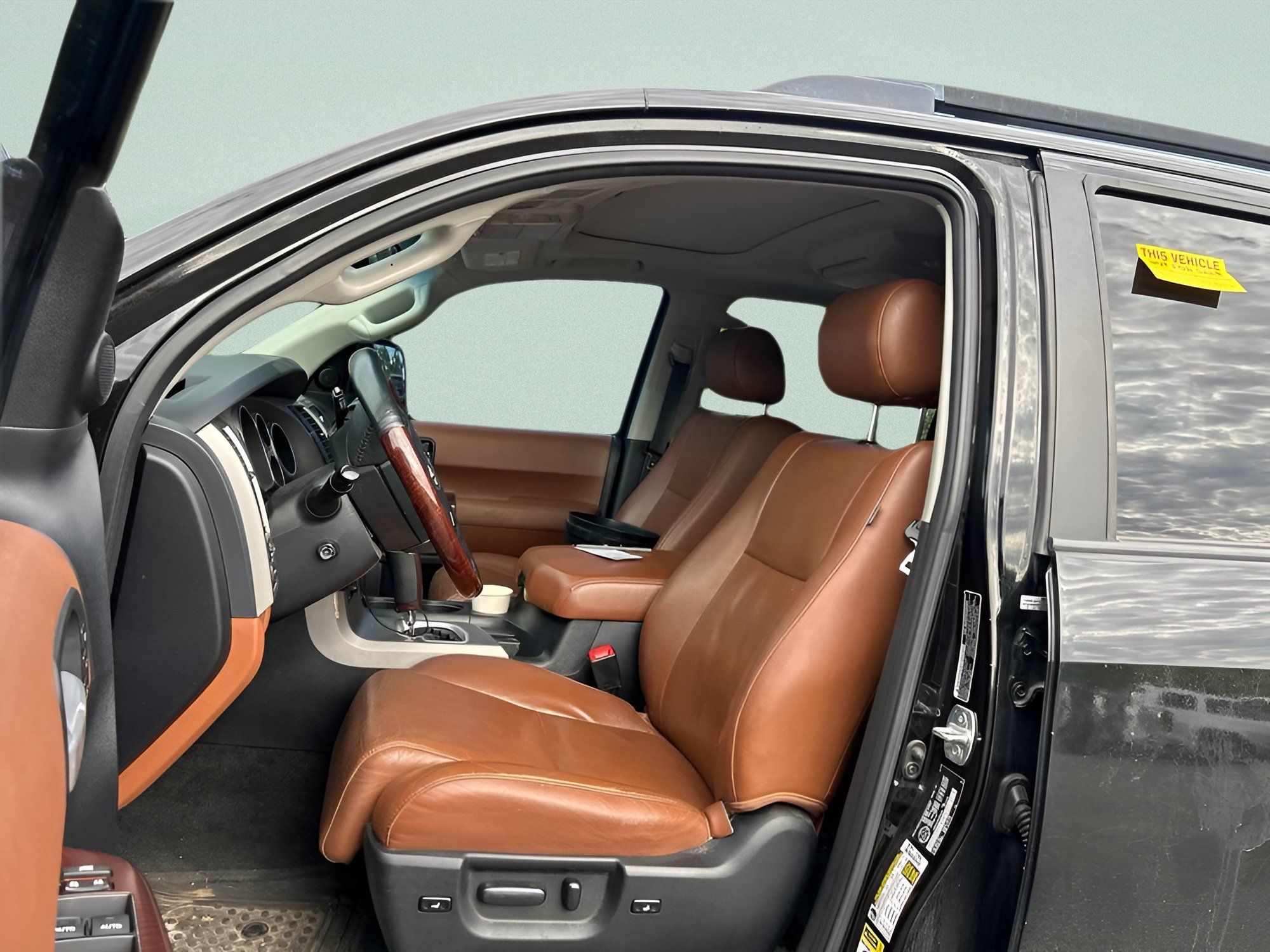 Used 2014 Toyota Sequoia Platinum AWD/4WD image 16