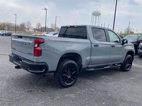 Used 2024 Chevrolet Silverado 1500 Custom Trail Boss w/ Turbomax Blackout Package image 6