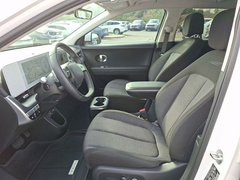 Used 2024 Hyundai Ioniq 5 SE image 14