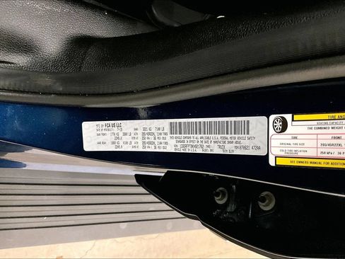 Used 2019 RAM 1500 Limited AWD/4WD image 20