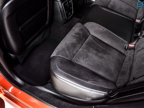 Used 2022 Dodge Charger R/T w/ Plus Group image 19